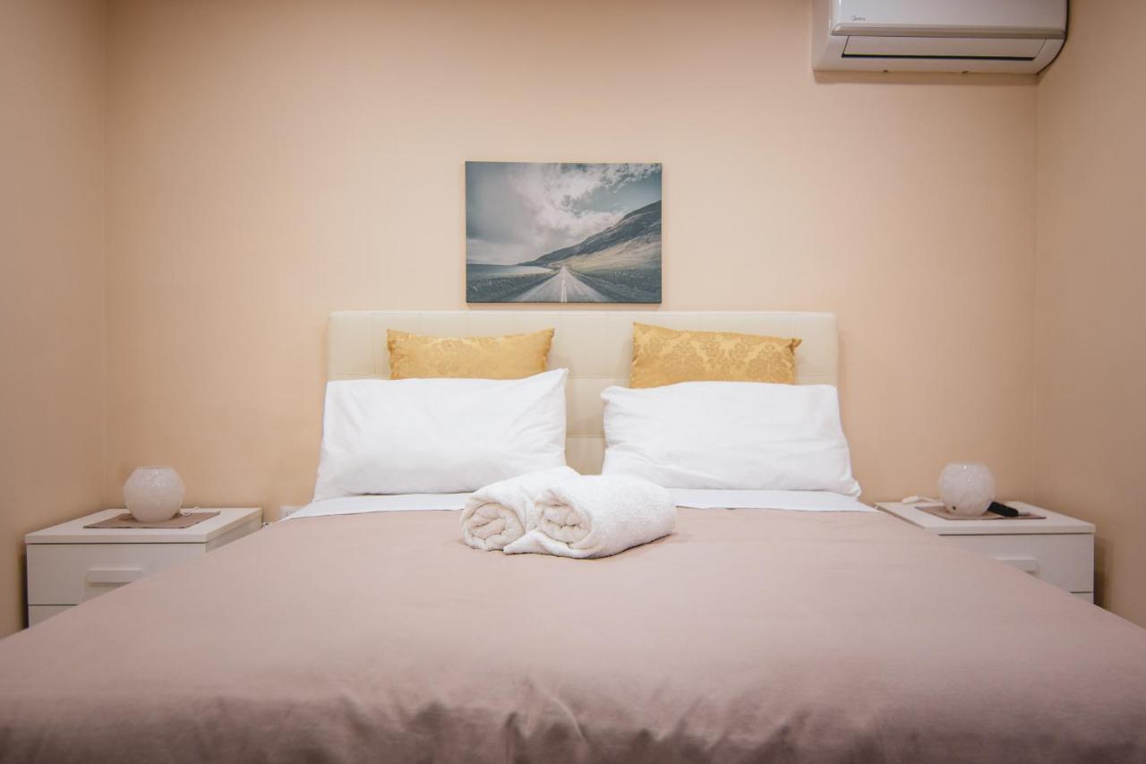 Historical Center Porto Suite Naples Extérieur photo